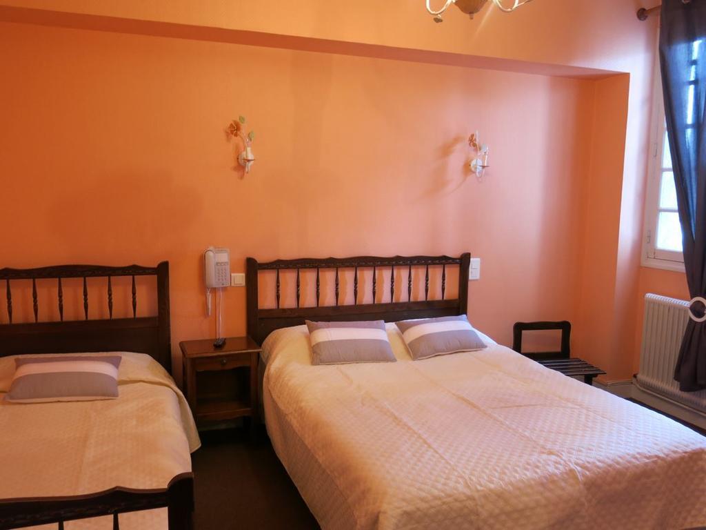 La Tour Hotell Aubazines Eksteriør bilde